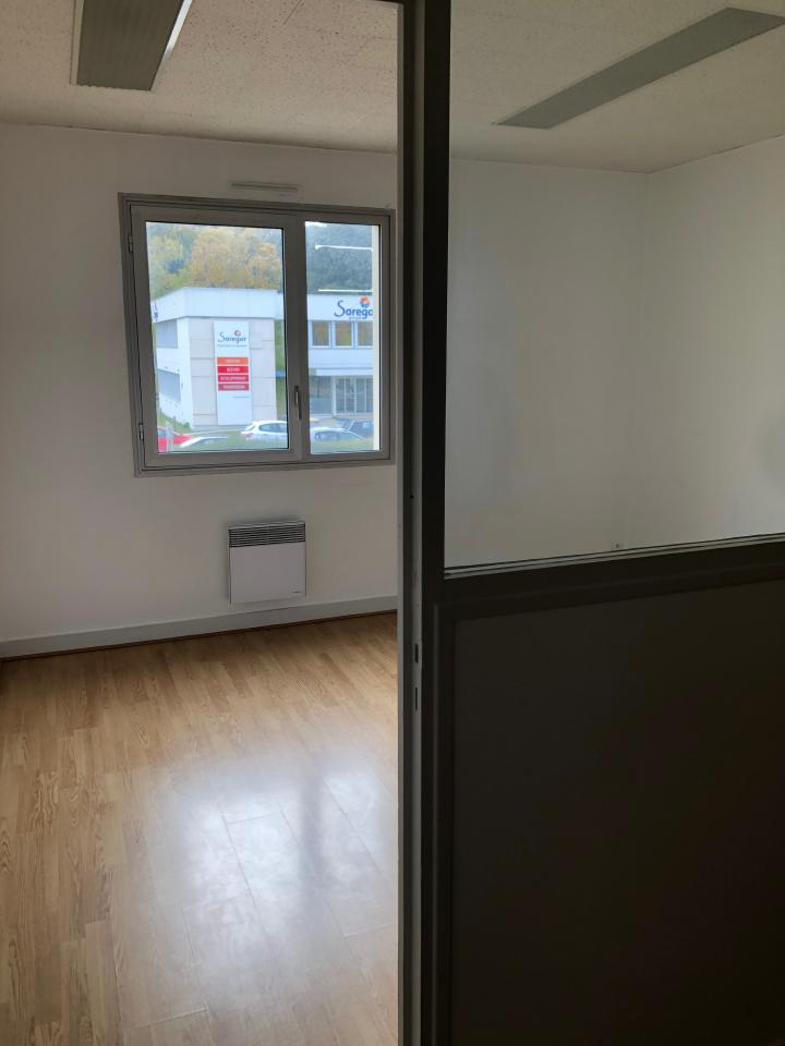 Bureau Saint-Avertin 142m² Location bureau Saint-Avertin Indre-et-Loire OLBUR2113738 4